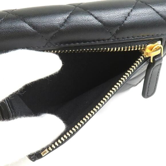 CHANEL Black Lambskin Leather Heart Wallet - Picture 4 of 5